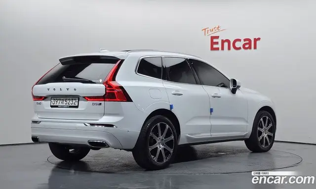 Volvo XC60 2018 2.0 АКПП, миниатюра 2
