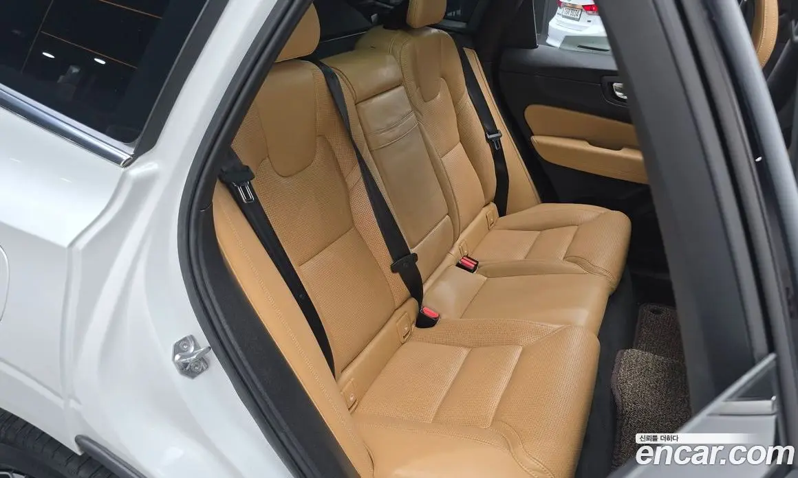 Volvo XC60 2018 2.0 АКПП, фото 12
