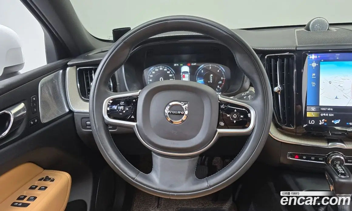 Volvo XC60 2018 2.0 АКПП, фото 13