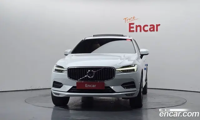 Volvo XC60 2018 2.0 АКПП, миниатюра 3