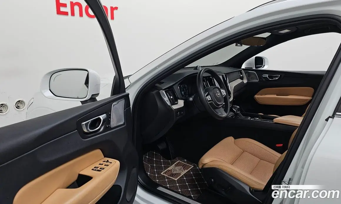 Volvo XC60 2018 2.0 АКПП, фото 12