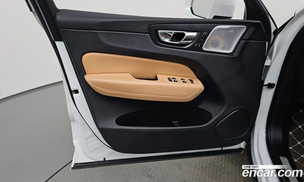 Volvo XC60 2018 2.0 АКПП, фото 13