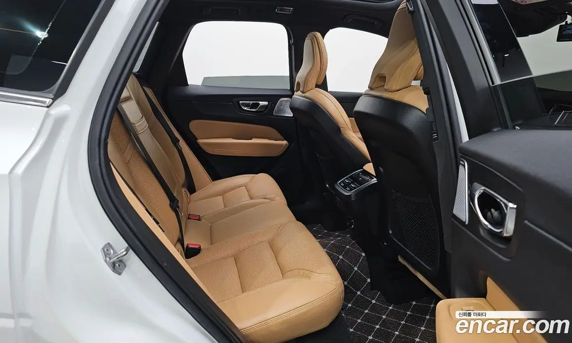 Volvo XC60 2018 2.0 АКПП, фото 17