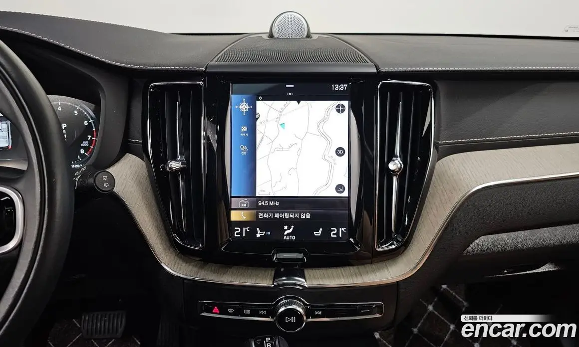 Volvo XC60 2018 2.0 АКПП, фото 19