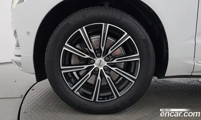 Volvo XC60 2018 2.0 АКПП, миниатюра 4