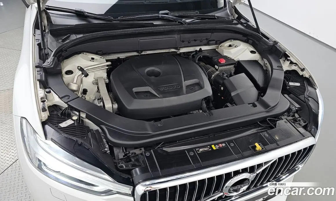 Volvo XC60 2018 2.0 АКПП, фото 5