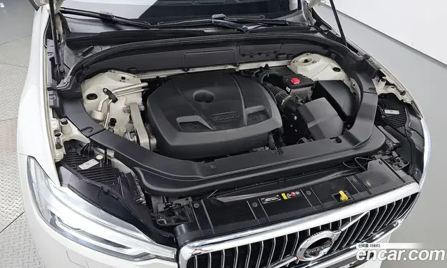Volvo XC60 2018 2.0 АКПП, миниатюра 5