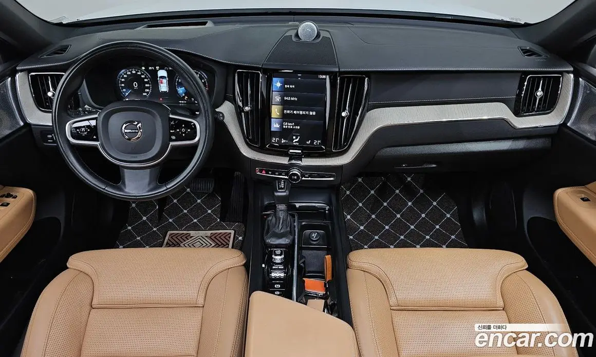 Volvo XC60 2018 2.0 АКПП, фото 9