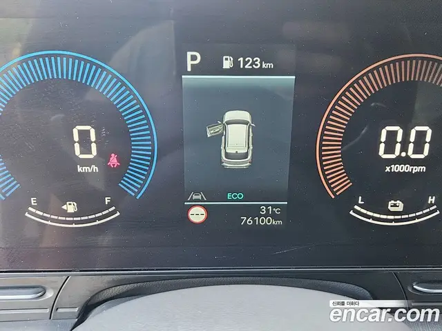 Hyundai Kona 2024 1.6 АКПП, миниатюра 8 Hyundai Kona 2024 1.6 АКПП, миниатюра 8