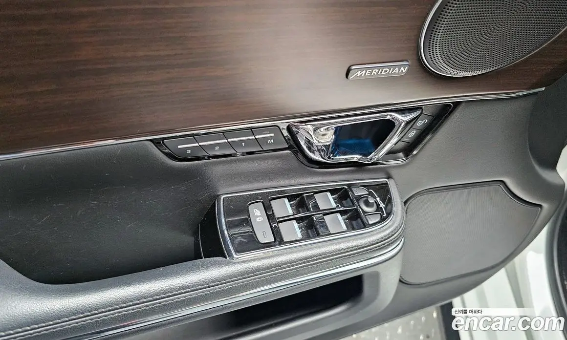 Jaguar XJ 2016 2.0 АКПП, фото 18