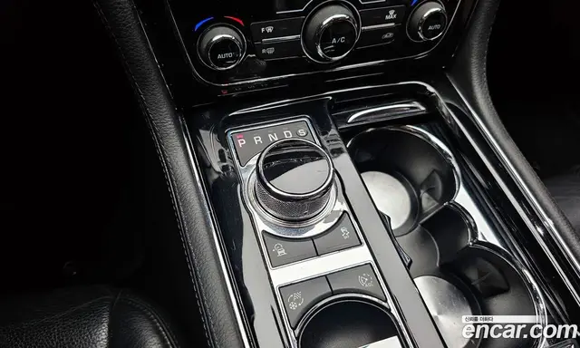 Jaguar XJ 2016 2.0 АКПП, миниатюра 9