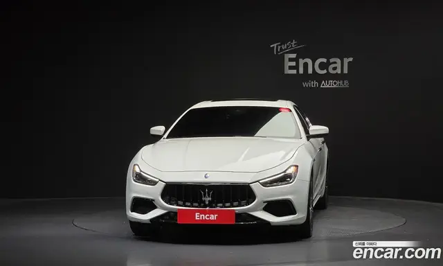Maserati Ghibli 2021 2.0 АКПП, миниатюра 3 Maserati Ghibli 2021 2.0 АКПП, миниатюра 3