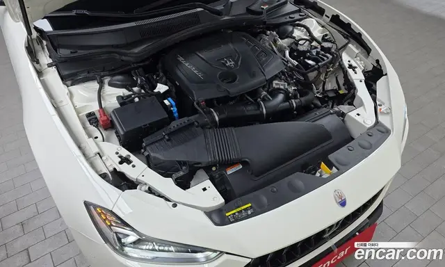 Maserati Ghibli 2021 2.0 АКПП, миниатюра 6 Maserati Ghibli 2021 2.0 АКПП, миниатюра 6