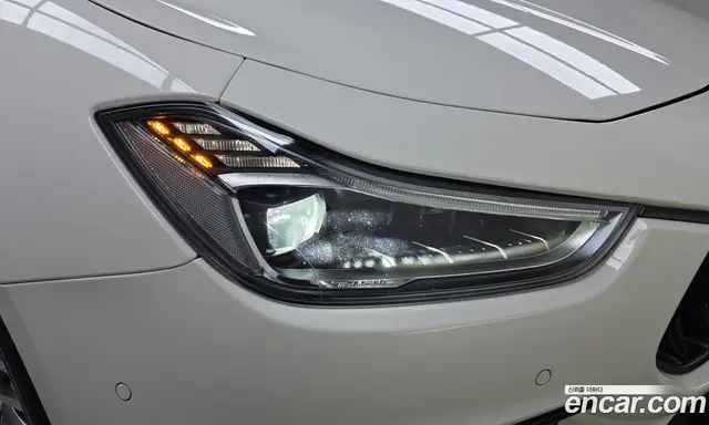 Maserati Ghibli 2021 2.0 АКПП, миниатюра 8 Maserati Ghibli 2021 2.0 АКПП, миниатюра 8
