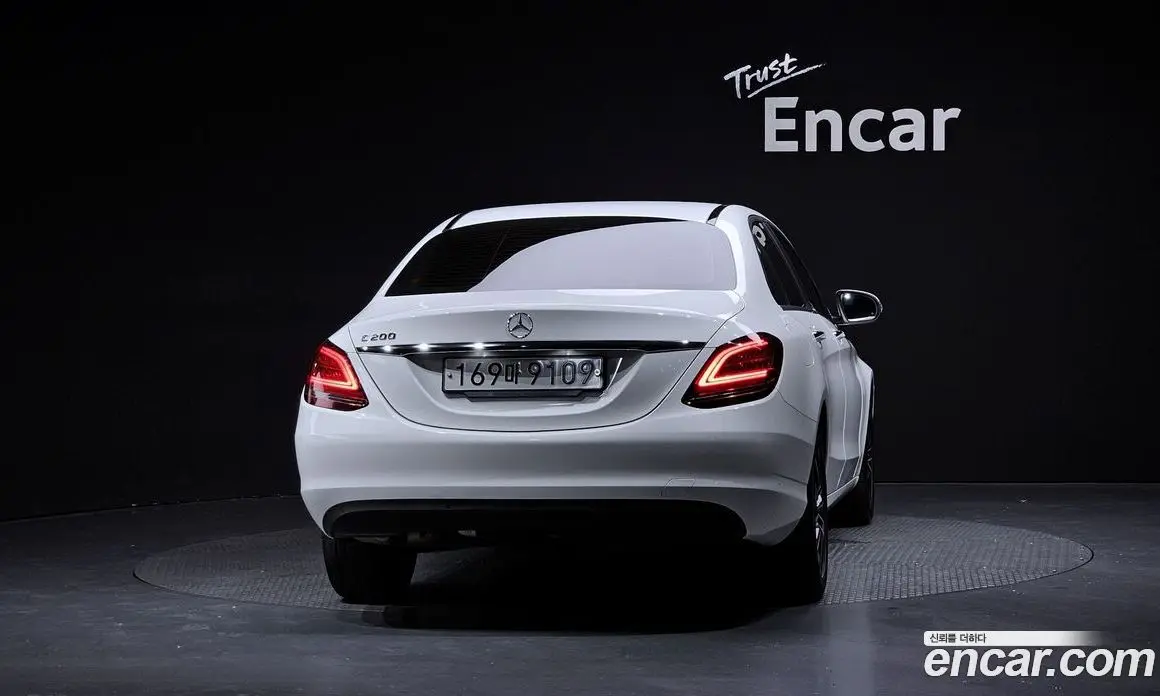 Mercedes-Benz C-Class 2019 2.0 АКПП, фото 3 Mercedes-Benz C-Class 2019 2.0 АКПП, фото 3