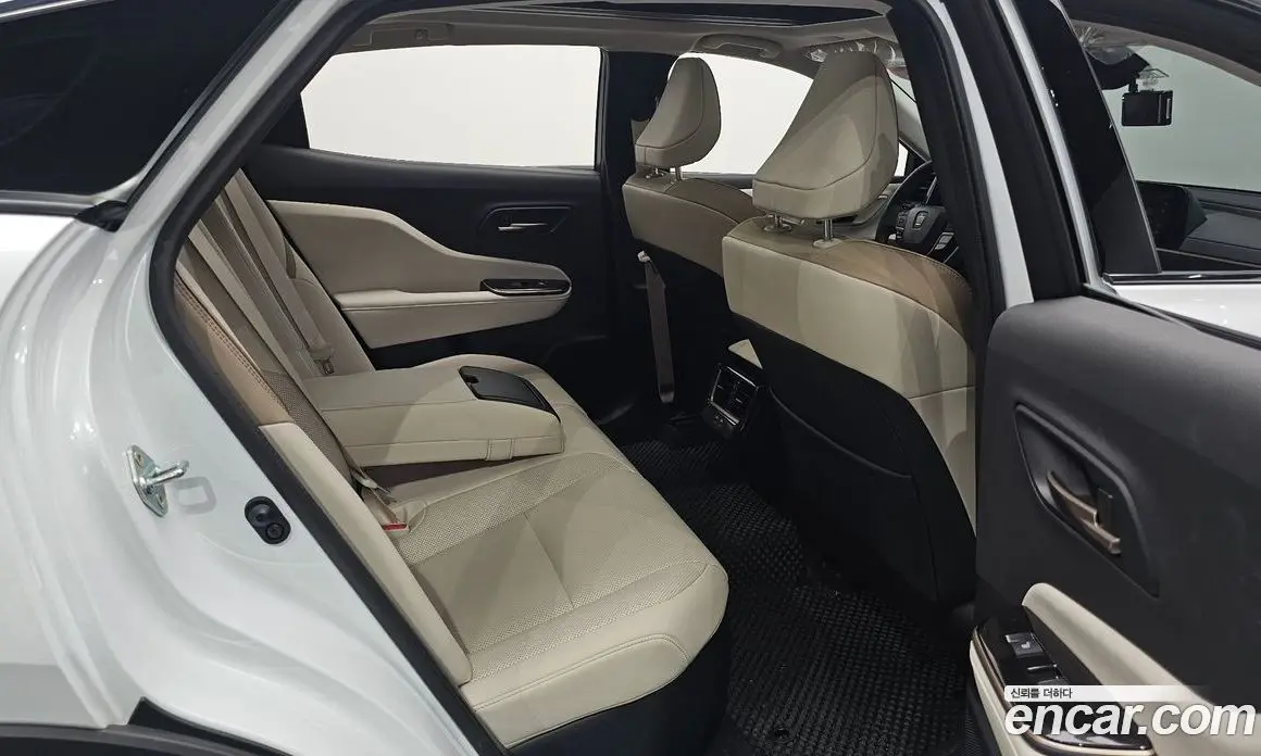 Toyota Crown 2026 2.5 АКПП, фото 16