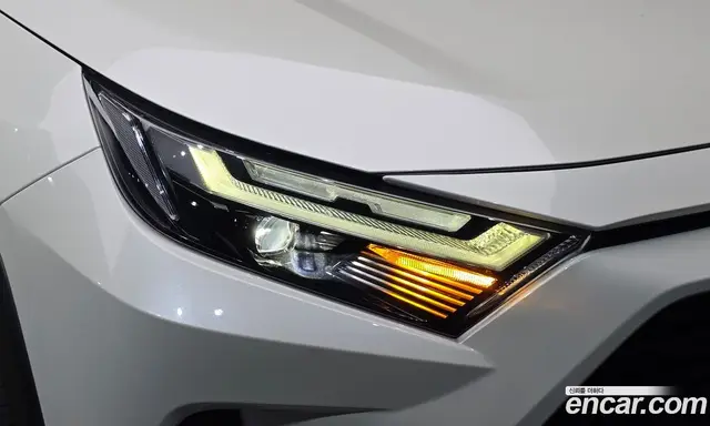 Toyota RAV4 2022 2.5 АКПП, миниатюра 8 Toyota RAV4 2022 2.5 АКПП, миниатюра 8