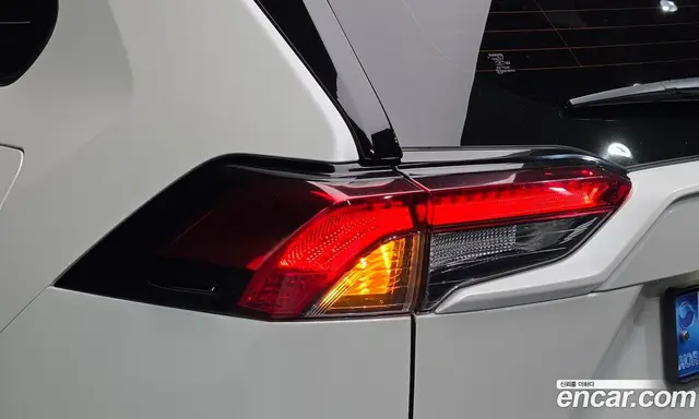 Toyota RAV4 2022 2.5 АКПП, миниатюра 9 Toyota RAV4 2022 2.5 АКПП, миниатюра 9