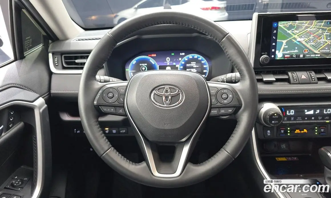 Toyota RAV4 2023 2.5 АКПП, фото 13 Toyota RAV4 2023 2.5 АКПП, фото 13