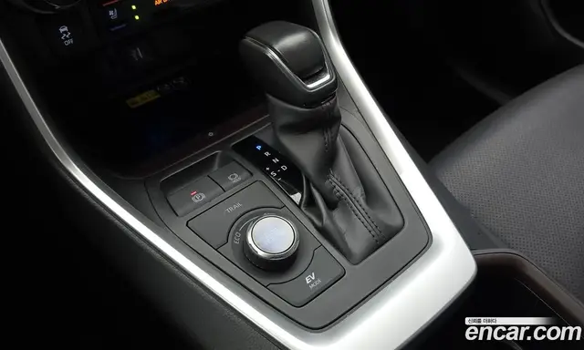 Toyota RAV4 2023 2.5 АКПП, миниатюра 9 Toyota RAV4 2023 2.5 АКПП, миниатюра 9