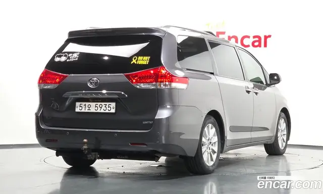 Toyota Sienna 2013 3.5 АКПП, миниатюра 2 Toyota Sienna 2013 3.5 АКПП, миниатюра 2