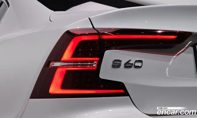 Volvo S60 2020 2.0 АКПП, миниатюра 9