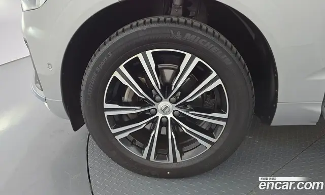 Volvo XC60 2021 2.0 АКПП, миниатюра 4