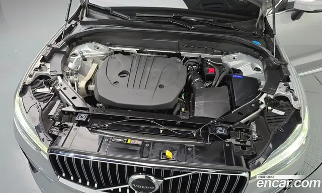 Volvo XC60 2021 2.0 АКПП, миниатюра 5