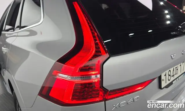 Volvo XC60 2021 2.0 АКПП, миниатюра 8