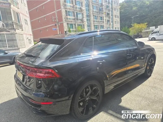 Audi Q8 2022 3.0 АКПП, миниатюра 3 Audi Q8 2022 3.0 АКПП, миниатюра 3