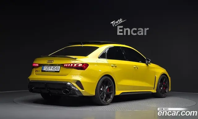 Audi RS3, 2025, 5 305 км