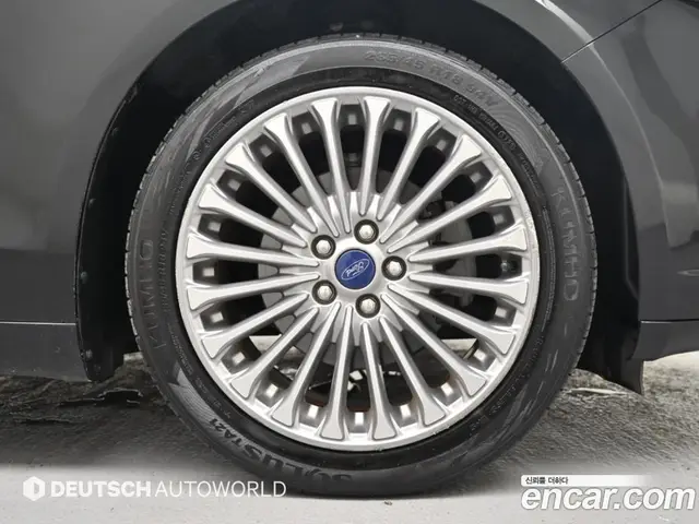 Ford Mondeo 2016 2.0 АКПП, миниатюра 5