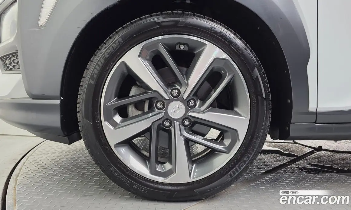 Hyundai Kona 2017 1.6 АКПП, фото 5