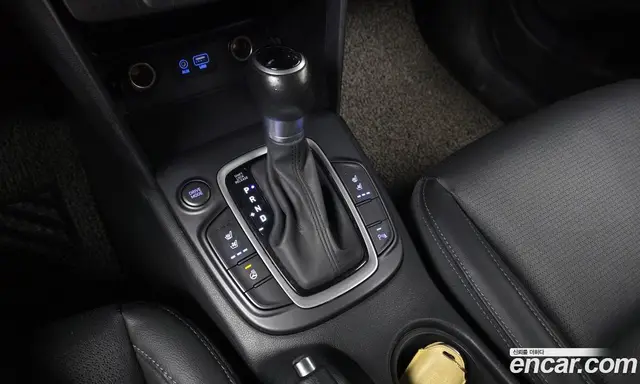 Hyundai Kona 2017 1.6 АКПП, миниатюра 9