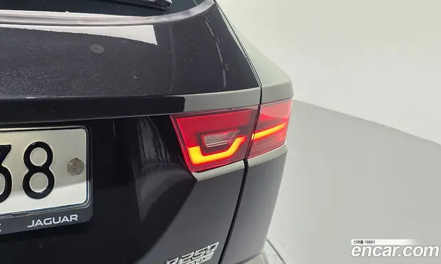 Jaguar E-Pace 2018 2.0 АКПП, миниатюра 9 Jaguar E-Pace 2018 2.0 АКПП, миниатюра 9