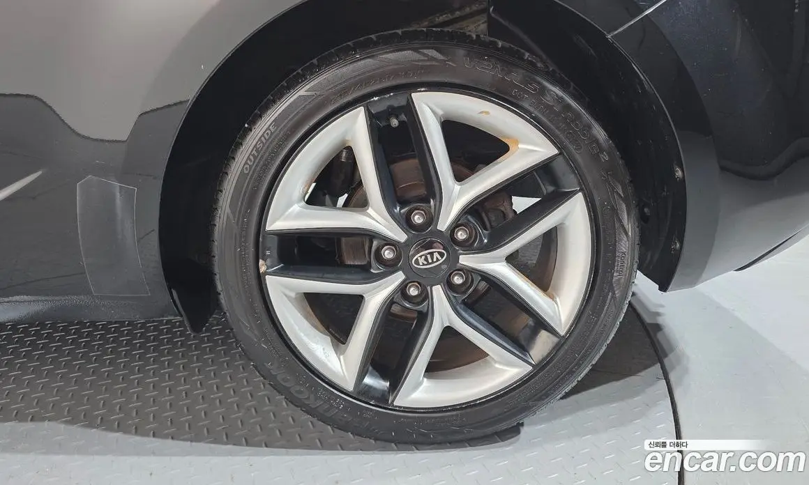 Kia Porte 2011 1.6 АКПП, фото 5