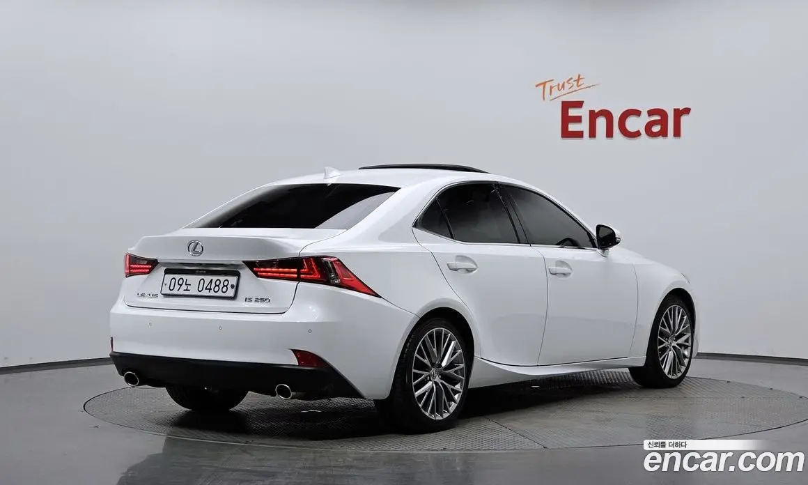 Lexus IS 2013 2.5 АКПП, фото 1 Lexus IS 2013 2.5 АКПП, фото 1