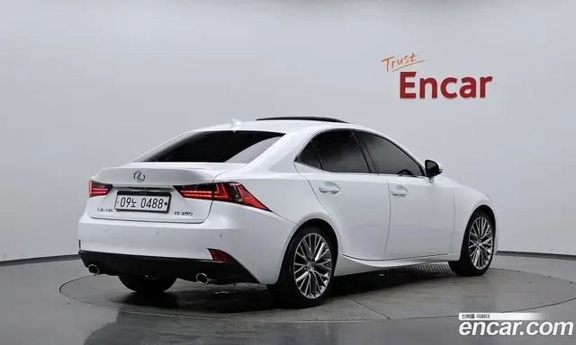 Lexus IS, 2013, 90 406 км