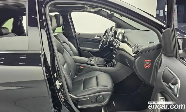 Mercedes-Benz B-Class 2014 1.8 АКПП, миниатюра 11 Mercedes-Benz B-Class 2014 1.8 АКПП, миниатюра 11