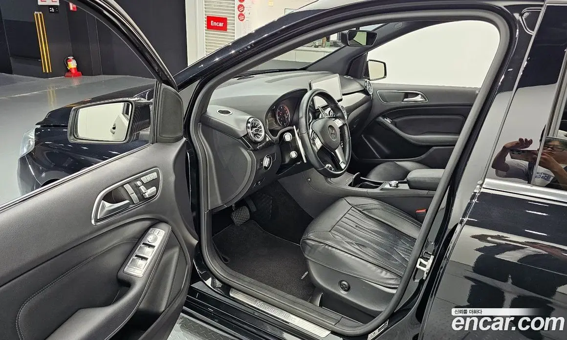 Mercedes-Benz B-Class 2014 1.8 АКПП, фото 10 Mercedes-Benz B-Class 2014 1.8 АКПП, фото 10