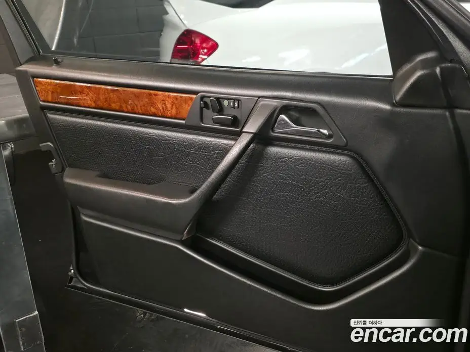 Mercedes-Benz E-Class 1995 2.0 АКПП, фото 15