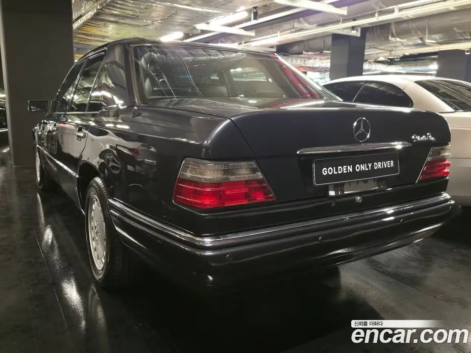 Mercedes-Benz E-Class 1995 2.0 АКПП, фото 4