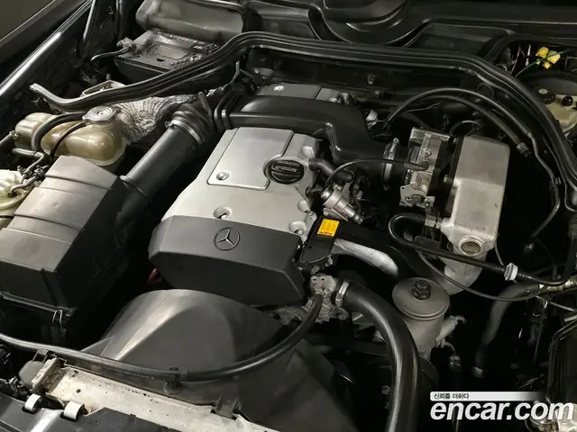 Mercedes-Benz E-Class 1995 2.0 АКПП, миниатюра 6