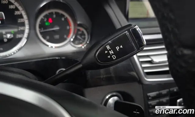 Mercedes-Benz E-Class 2013 2.1 АКПП, миниатюра 9
