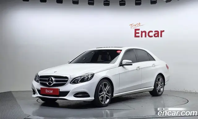 Mercedes-Benz E-Class, 2015, 176 803 км