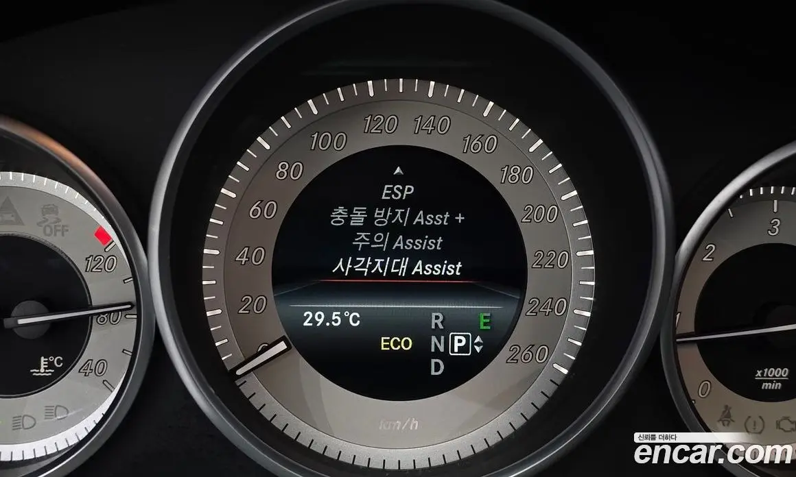 Mercedes-Benz E-Class 2015 2.1 АКПП, фото 17