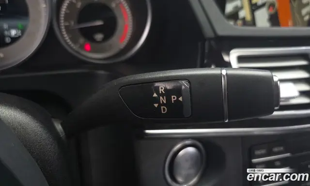 Mercedes-Benz E-Class 2015 2.1 АКПП, миниатюра 9