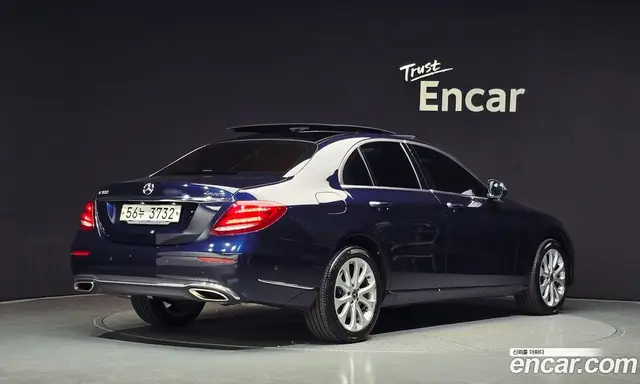 Mercedes-Benz E-Class 2019 2.0 АКПП, миниатюра 2