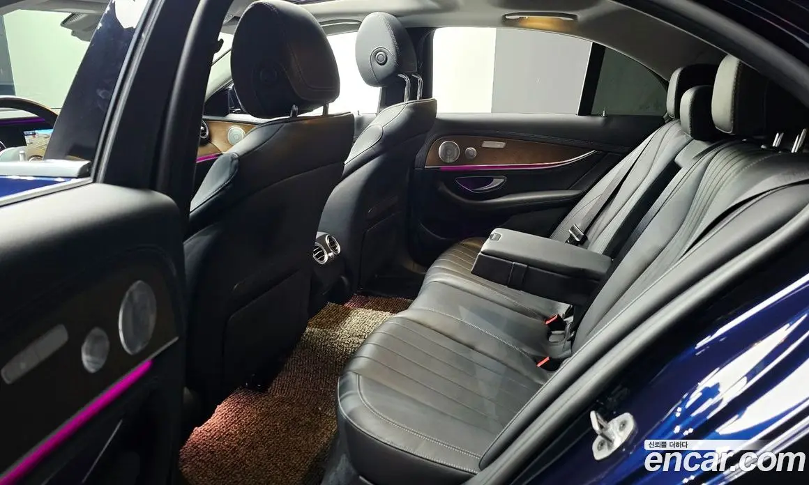 Mercedes-Benz E-Class 2019 2.0 АКПП, фото 11