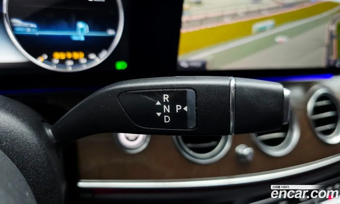 Mercedes-Benz E-Class 2019 2.0 АКПП, фото 9